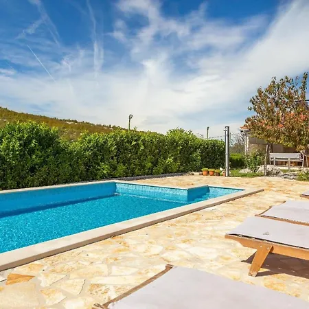 Holiday home Ferienhaus Mit Privatpool Fuer 8 Personen Ca 100 Qm In Cvrljevo, Dalmatien Dalmatinisches Hinterland *